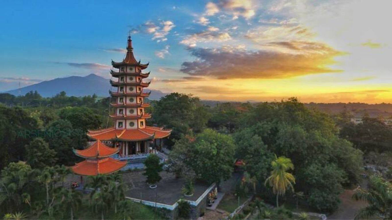 Pagoda avalokitesvara